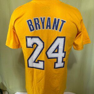 Kobe Bryant #24 Nike Standard Fit Men's Yellow T Shirt Medium Cotton